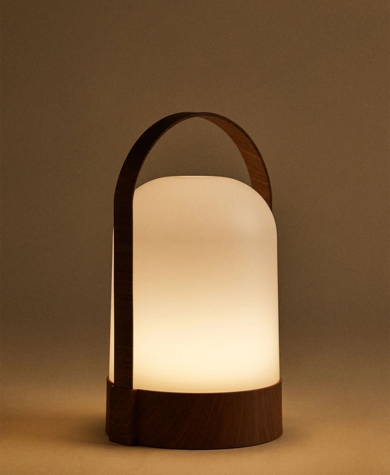 Lámpara de mesa LED inalámbrica para exterior Azahara