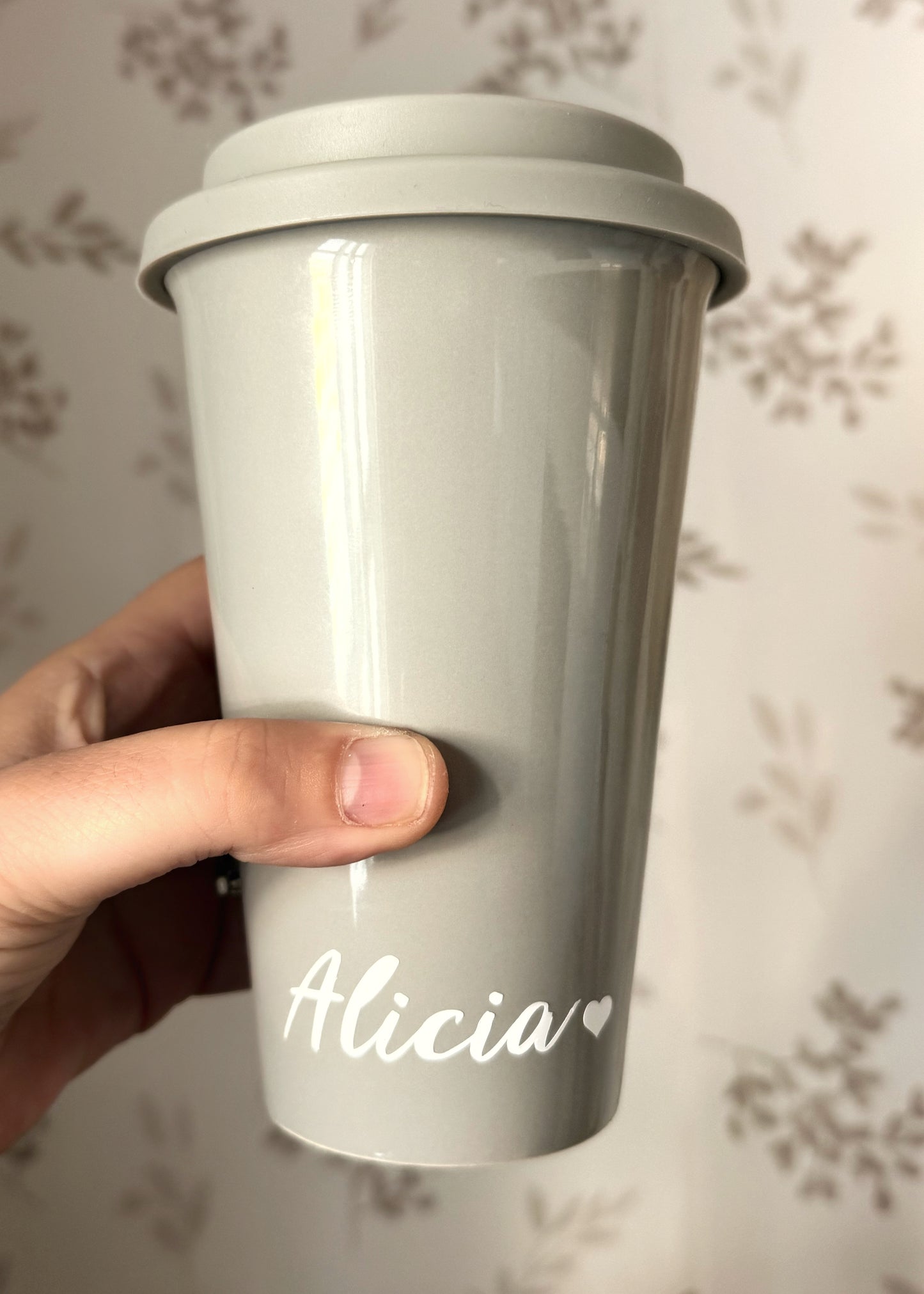 Taza porcelana con tapa de silicona Take me Gris